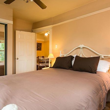 Hollywood Hills Suites Los Angeles Eksteriør bilde