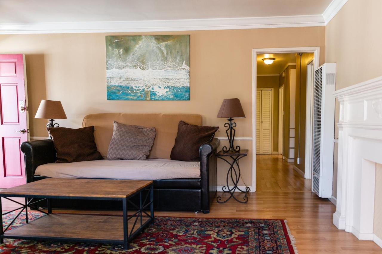 Hollywood Hills Suites Los Angeles Eksteriør bilde