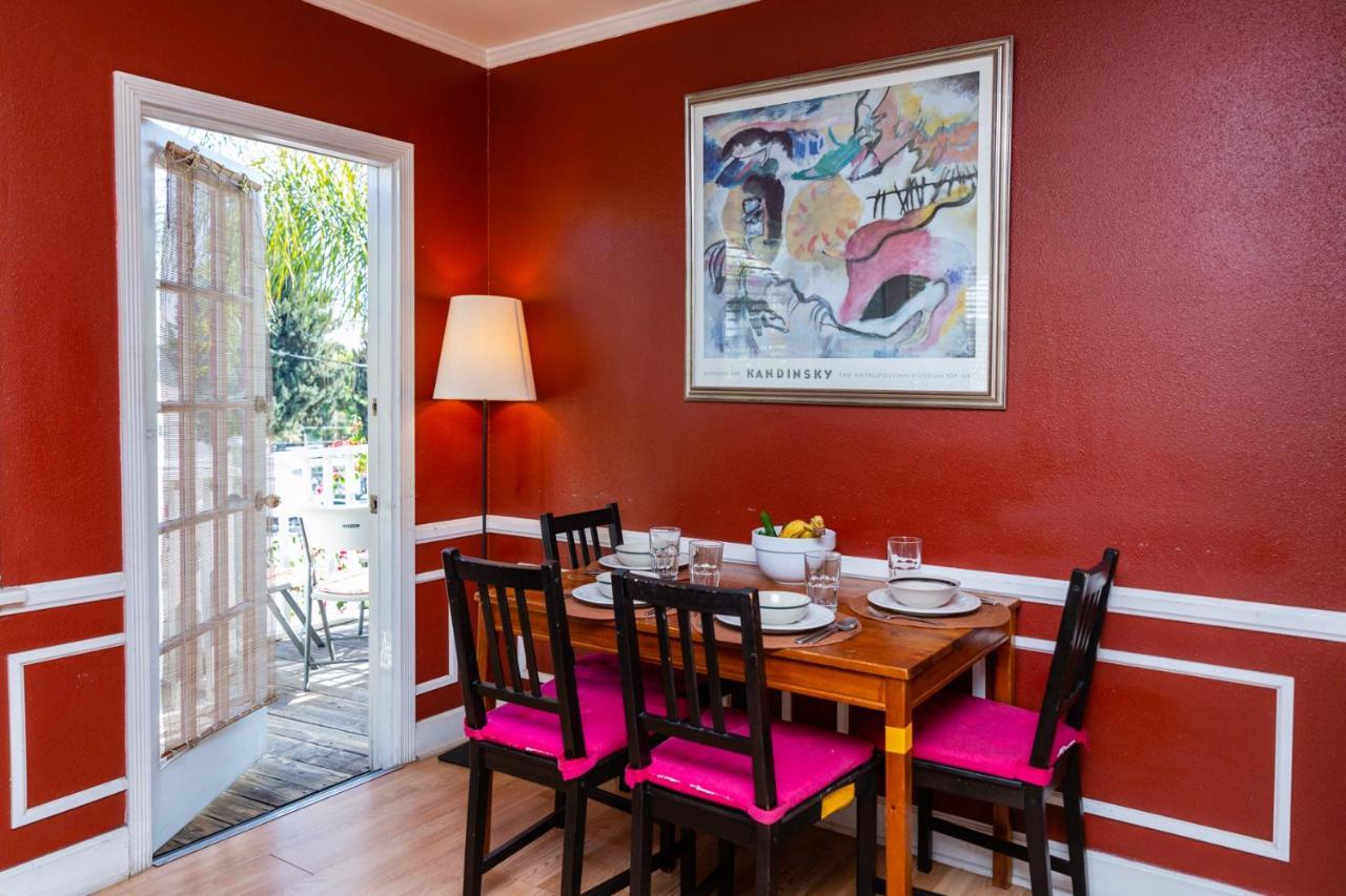 Hollywood Hills Suites Los Angeles Eksteriør bilde